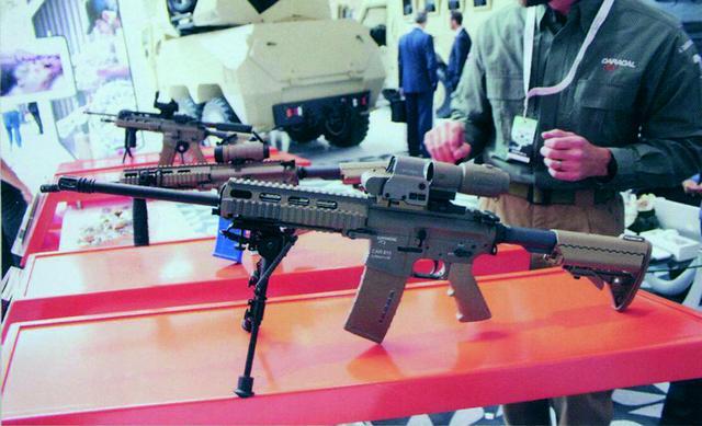 临阵购枪边境局势紧张后印军才知缺步枪连阿联酋造都要求购