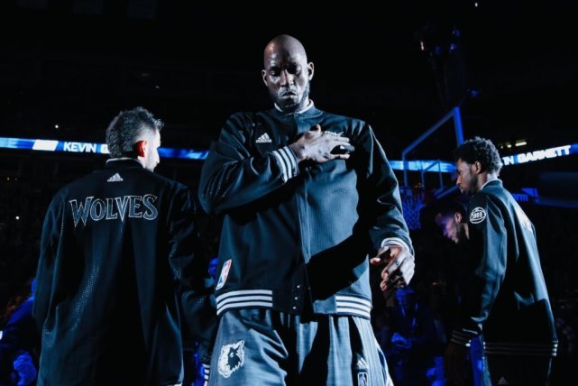 敢跟kg正面杠!此人没钱没名靠啥 狼队出售竞标他是黑马?