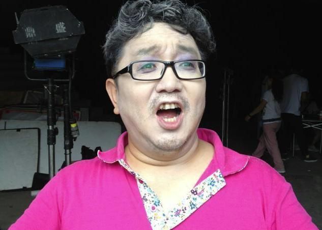 国家一级演员句兆杰离开赵本山拜师姜昆二婚娶小11岁丫蛋