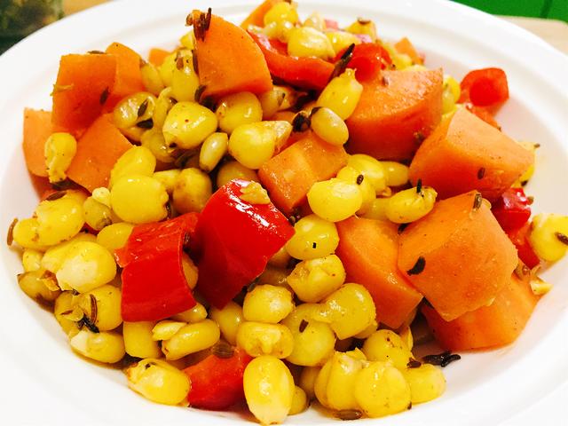 烧烤味的孜然玉米粒,味道超棒,在家就能做出烧烤店的味