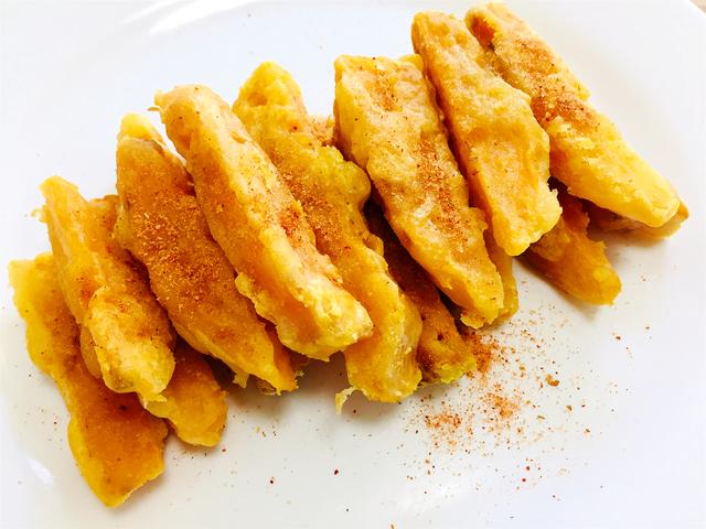 在家做香酥的甘梅地瓜,金黄酥脆有秘诀,加点煎炸粉|甘梅|地瓜|地瓜条_