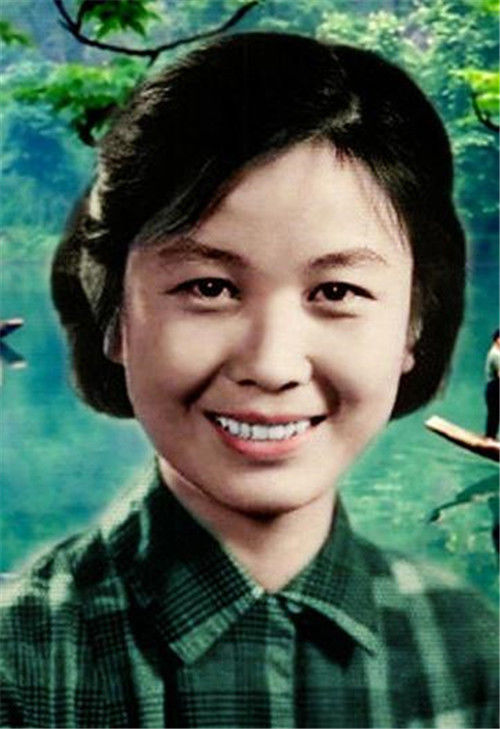 她离婚后发现已有身孕写信给前夫求复合前夫回了5字让她泪崩