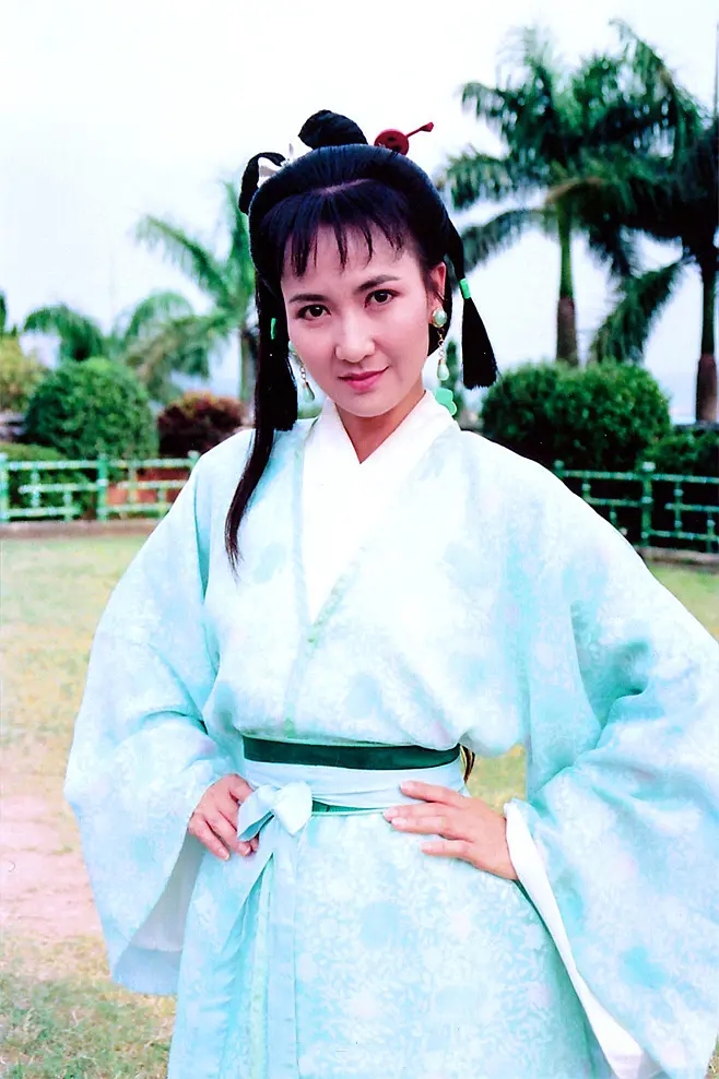 《新白娘子传奇》:盘点小青的造型扮相,比一比哪个最美