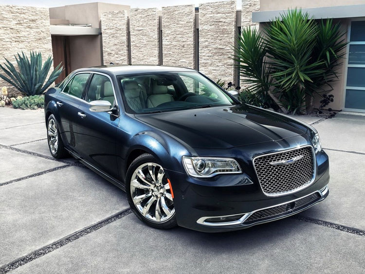 不明觉厉的伪豪车很多人以为它是宾利多少妹子被骗上车