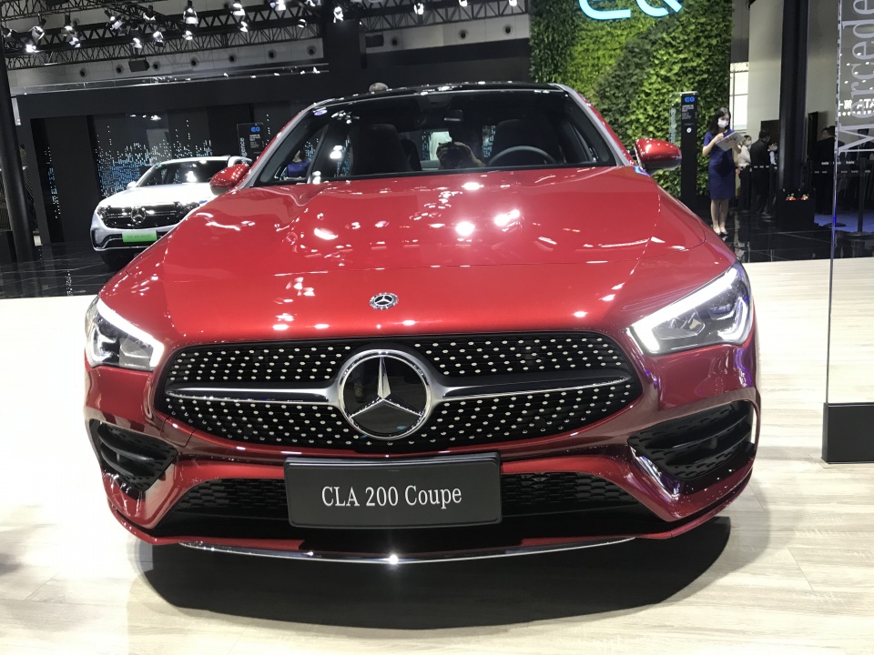 全新梅赛德斯-奔驰gla suvcla四门轿跑车及五门猎跑车酷热上市