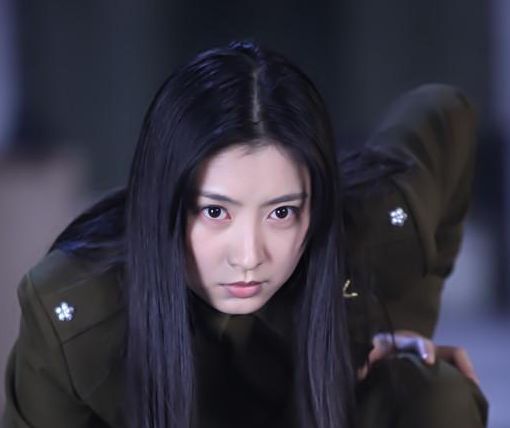 她名字充满寓意,出道13年零绯闻,当红时却选择嫁给丑男!