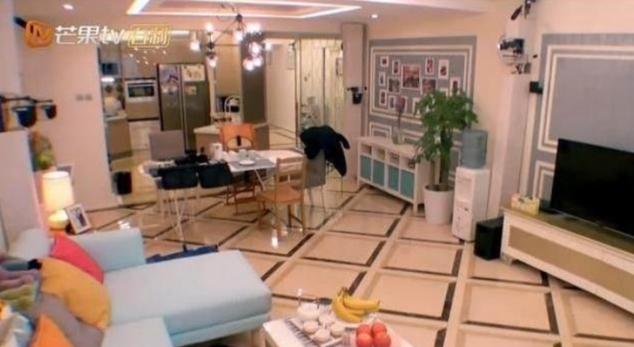 明星家的豪宅,杨洋家温馨,刘亦菲家会迷路,还是热巴家最随性