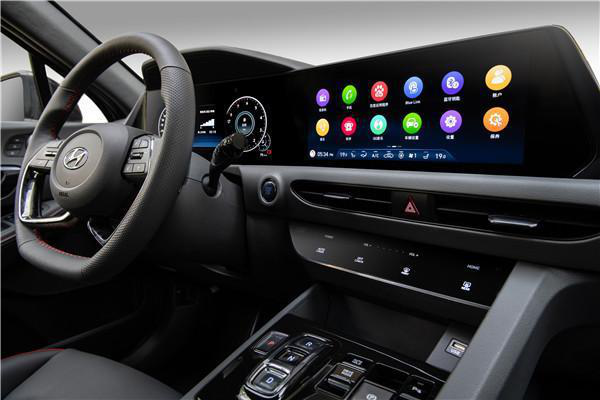 第十代索纳塔对比本田雅阁，B级车谁更强