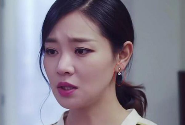 现如今,王维维的资源也越来越多,我们经常能在一些热播的电视剧里看见