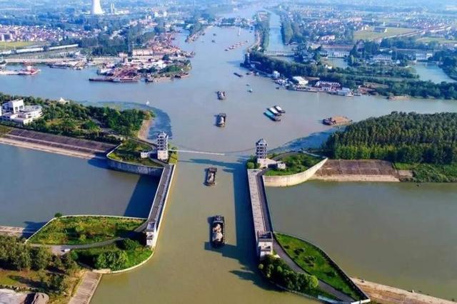 霸气江苏这座城市发达了打造亚洲规模最大的水上立交桥