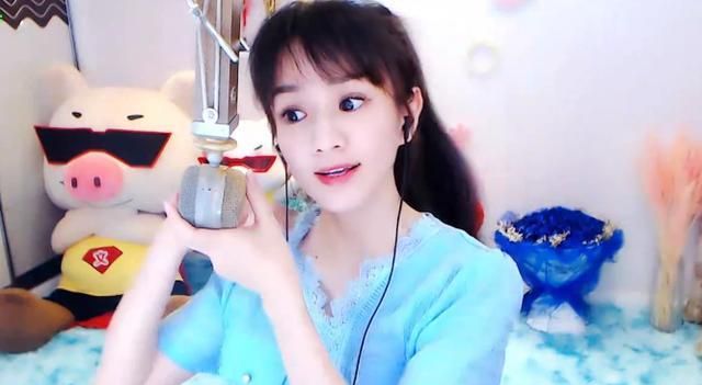王小源结算头条费用意外透露文儿姓名她的身份并非桑文文
