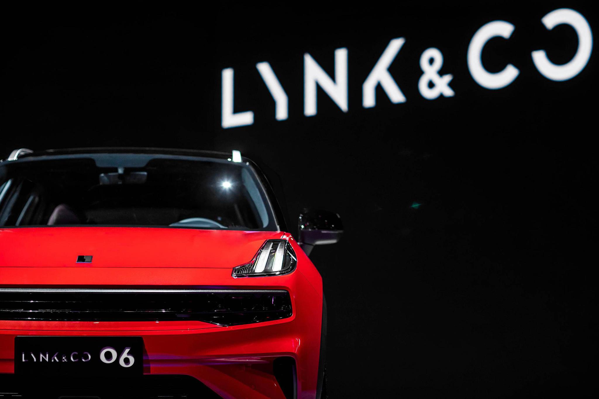 机能特质"精准圈粉"95后,领克06预售12.06-14.06万元