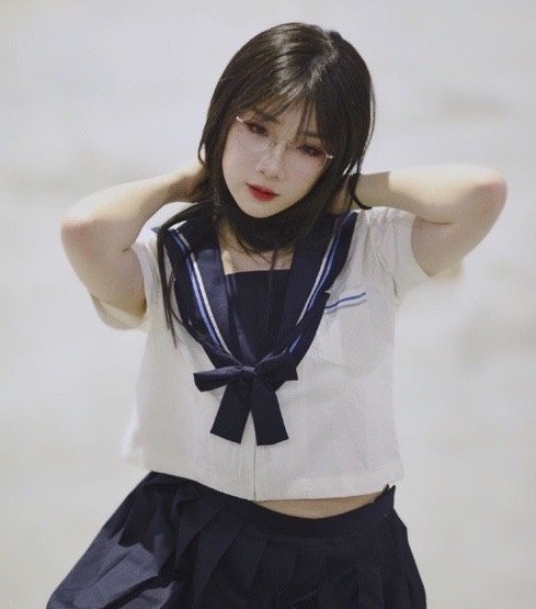 上海漫展jk少女本人正式发声我不缺钱