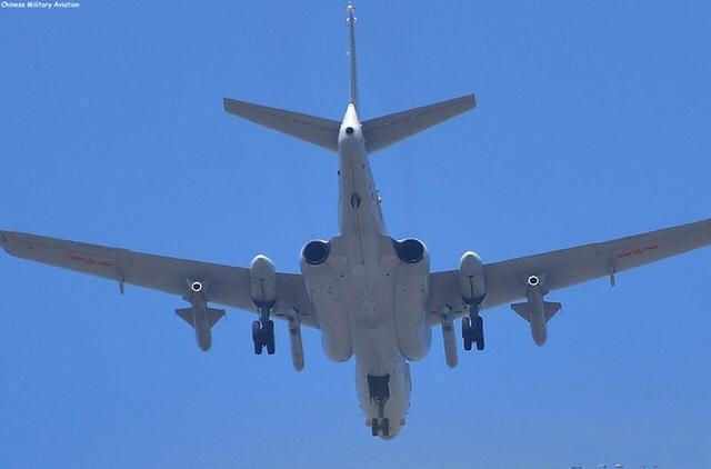 国之重器轰6k最大航程8000公里载弹量12吨是战略轰炸机吗