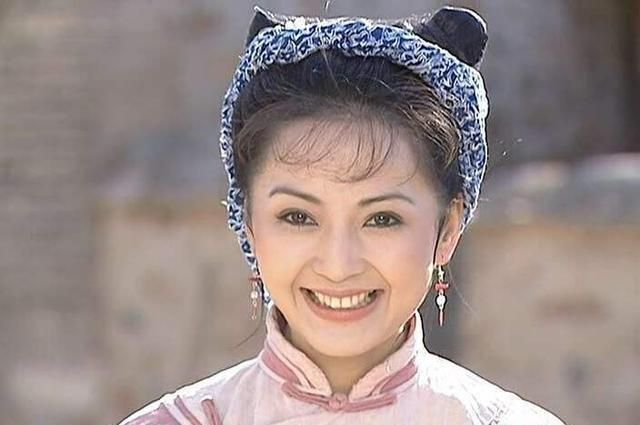 《还珠格格》为什么说第二部中香妃是最出彩的人物