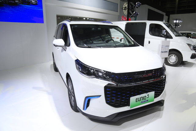 迈克萨斯euniq5插电混动最大续航900公里车展实拍