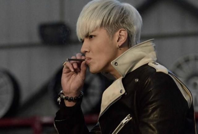 演过"小混混"的5大演员,千玺,吴亦凡不算啥,他看脸就让人怕