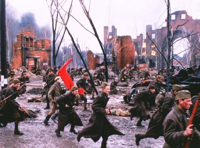 二战最悲催的6名德军,被埋防空洞整整6年,获救后模样惨不忍睹