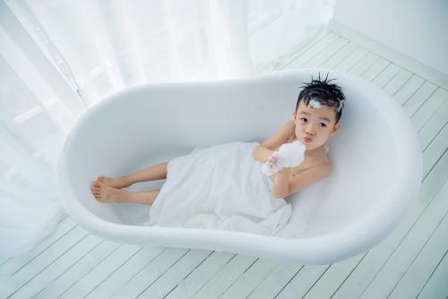 给宝宝洗澡,宝妈常忽略这四个细节,怪不得宝宝不爱洗澡