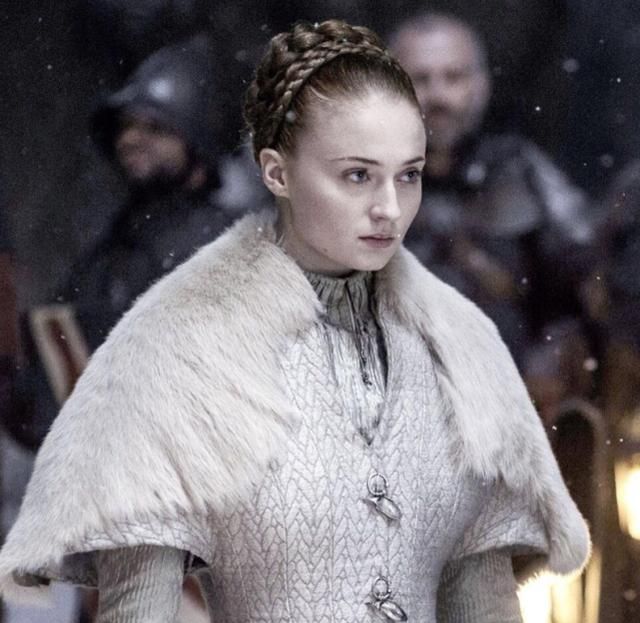 虽然烂尾了,但凭戏服完全可以引领时尚圈|瑟曦|史塔克|服饰_新浪新闻