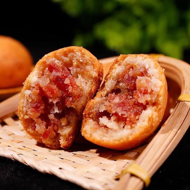 云贵川地区的特色美食,云腿月饼,鲜美的口感绝对诱惑你