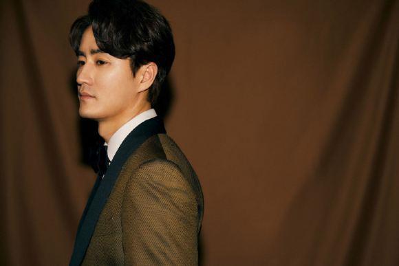 同样是捧儿子,为什么陈宝国惨遭"群嘲",杨立新儿子却成功突围