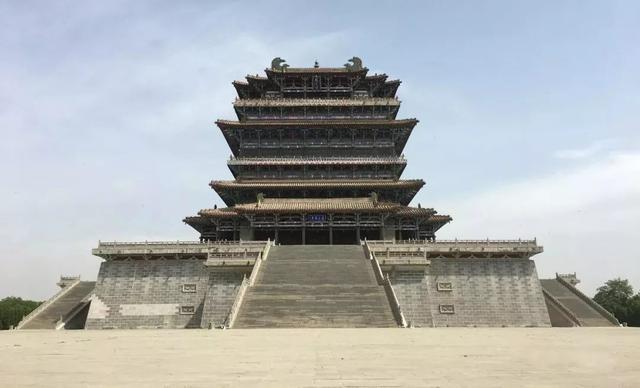 山西一处古建筑,是中国十大历史文化名楼之一,总高73.9米