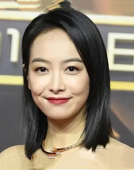 明星怼脸拍太真实热巴李现不算啥看到李沁这是得罪摄影师了