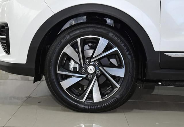 20万左右纯电SUV车型比拼！续航均超600km，拼的就是细节