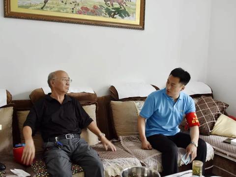 新闻看点# 陈兆林,朝阳镇大禹社区楼长. 来自辉南说事 - 微博