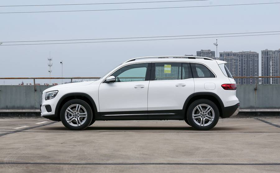 GLB优惠完比Q3轿跑便宜，是外观还是空间重要？老司机一语点破