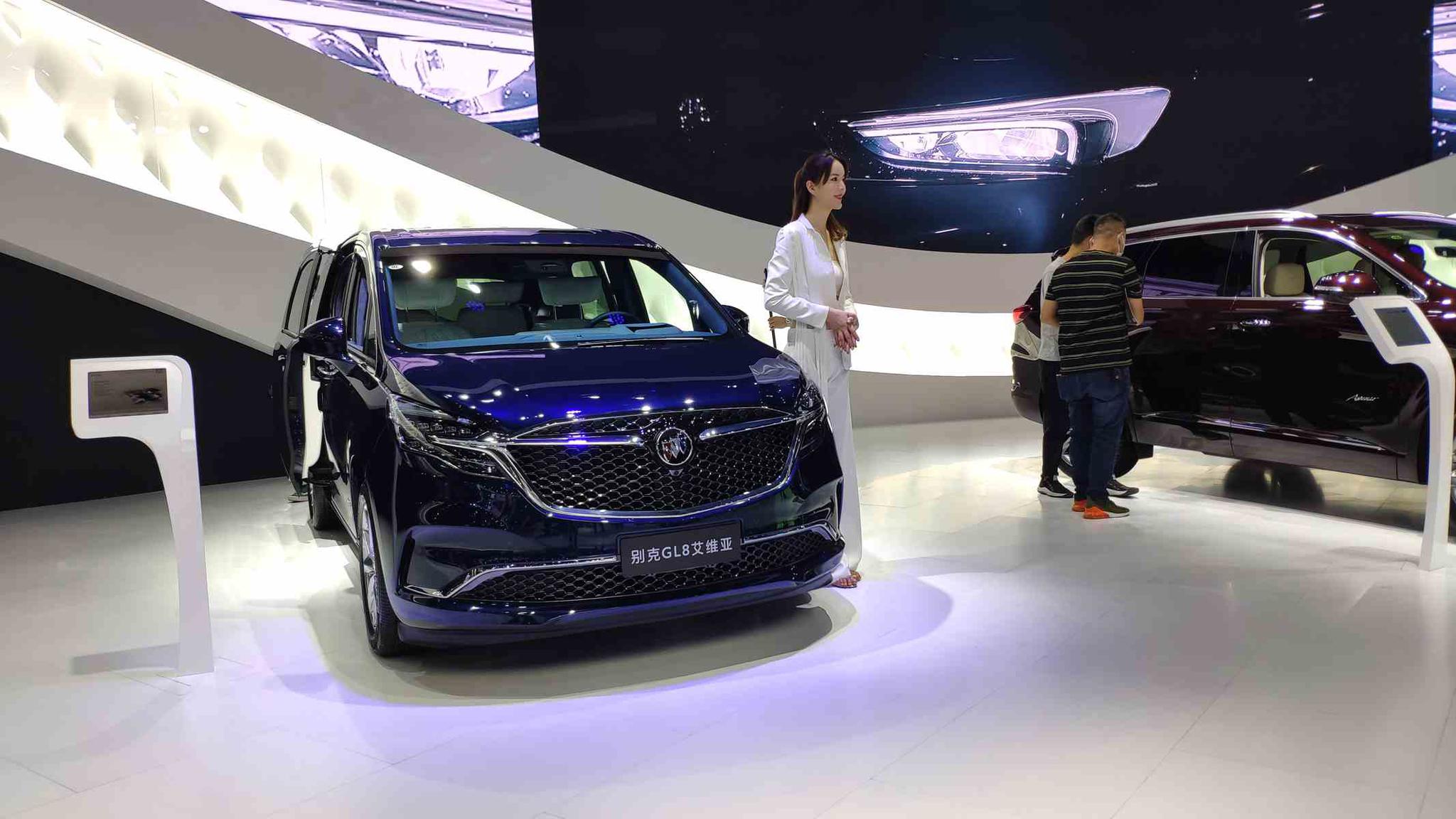 2020年成都车展:别克gl8 avenir四座版实车