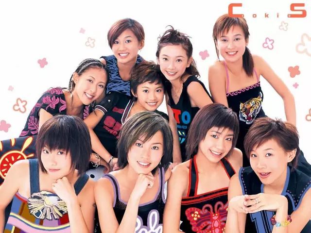 吴雨霏最开始是女团出身,她是cookies的成员.