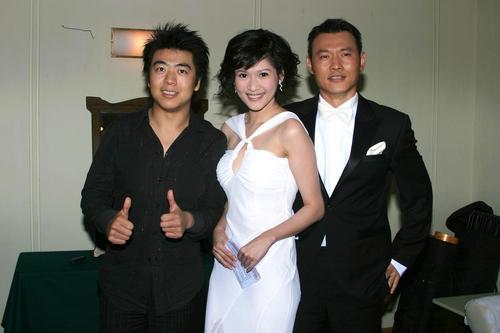 被老公赶出家门|冯小刚|徐帆|沈星_新浪新闻