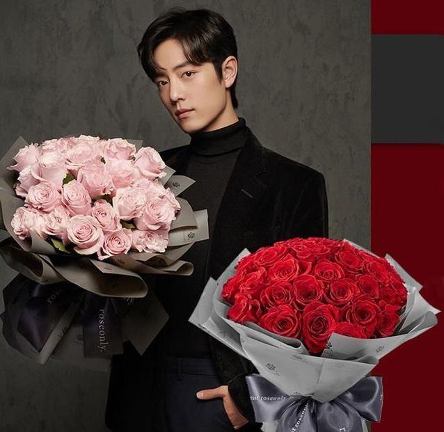 肖战旧事感动粉丝,为抗灾情侣送玫瑰和钻戒,新代言物料首次曝光