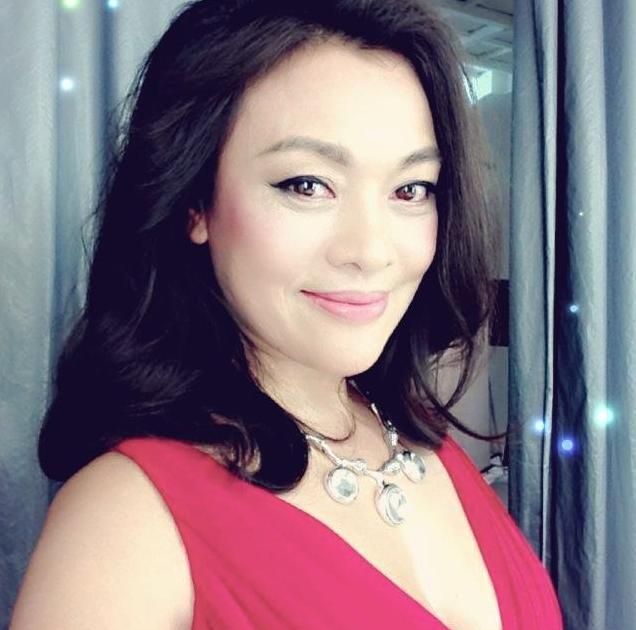 史可:嫁给瑞士丈夫洋儿媳难当,有4个公公婆婆,坐月子都不来