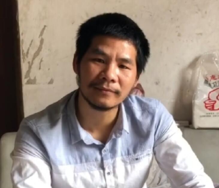 周立齐没能忍住,还是参加了访谈节目,邀请方让他不