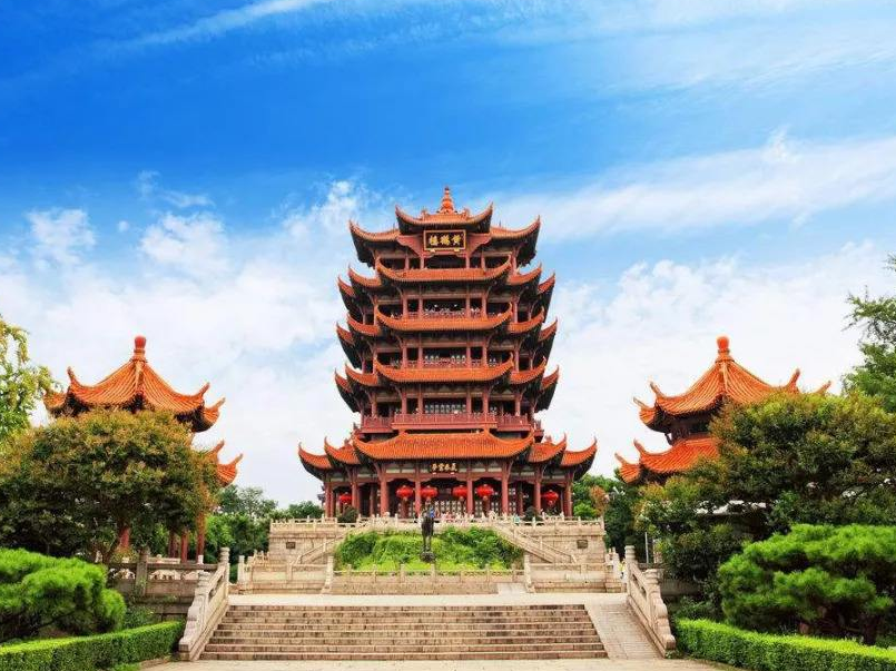 武汉一处知名的城市地标,往来游客不断,被称"天下绝景"