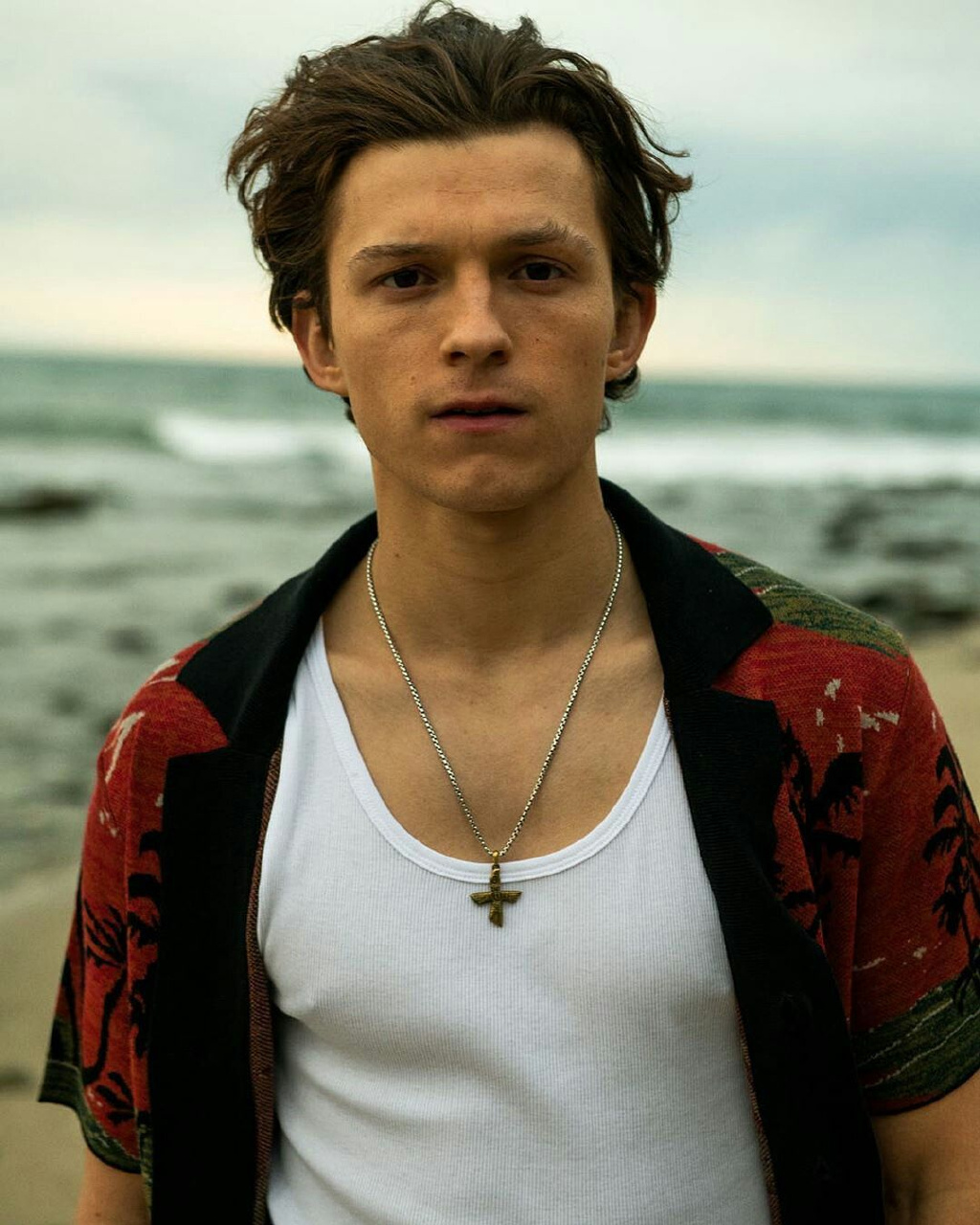 惊讶蜘蛛侠汤姆赫兰德新恋情曝光女友是24岁的美女演员