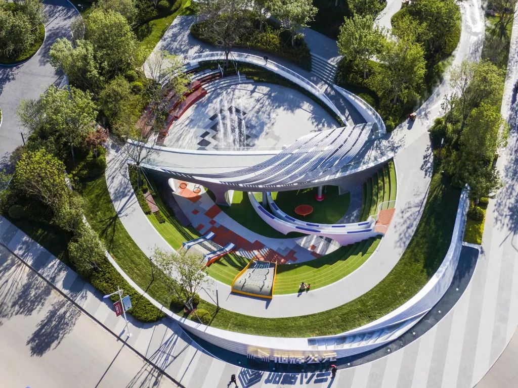 成功设计大赛 - 成都Hyperlane超线公园展示区——城市灵感空间