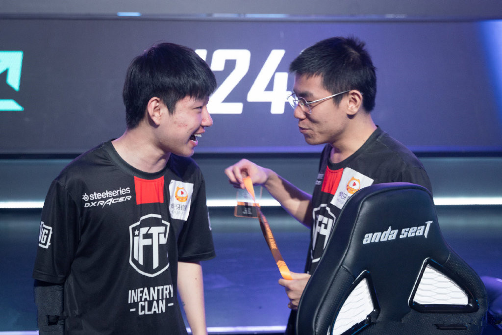 虎牙pclifty赢了比赛小九还被喷连头都不敢抬