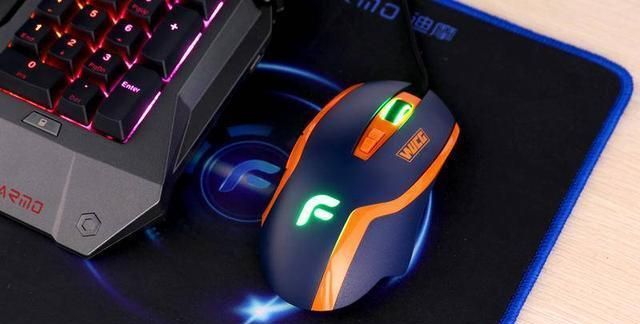 经典永不过时 迪摩f22猛禽极光版电竞游戏鼠标