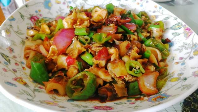 海螺不清蒸不水煮用这几种方法炒制味道鲜美又筋道又鲜嫩分享做法