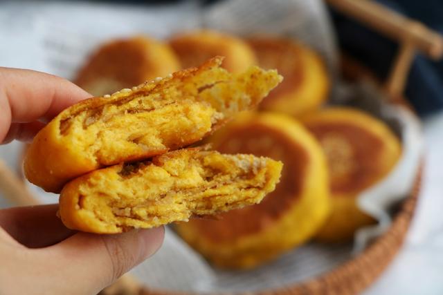 南瓜加1碗核桃这做法太香补脑易消化孩子隔三差五吵着要吃