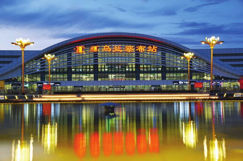 因为是首次会盟,因此当时取了个名字叫做乌兰察布盟,这