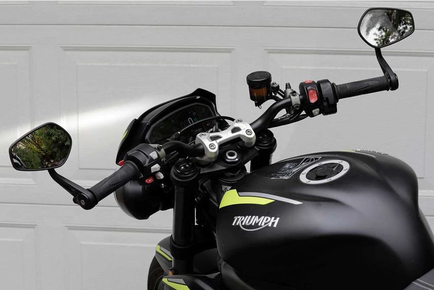MOTO2赛车技术加身 凯旋Street Triple RS新车实拍