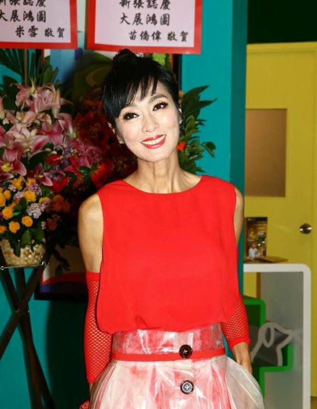 65岁米雪近照暴瘦不见当年黄蓉风采为患癌旧爱至今未婚