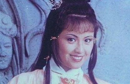 她与赵雅芝齐名,结婚24年后丈夫却选择出家,她只能嚎啕大哭
