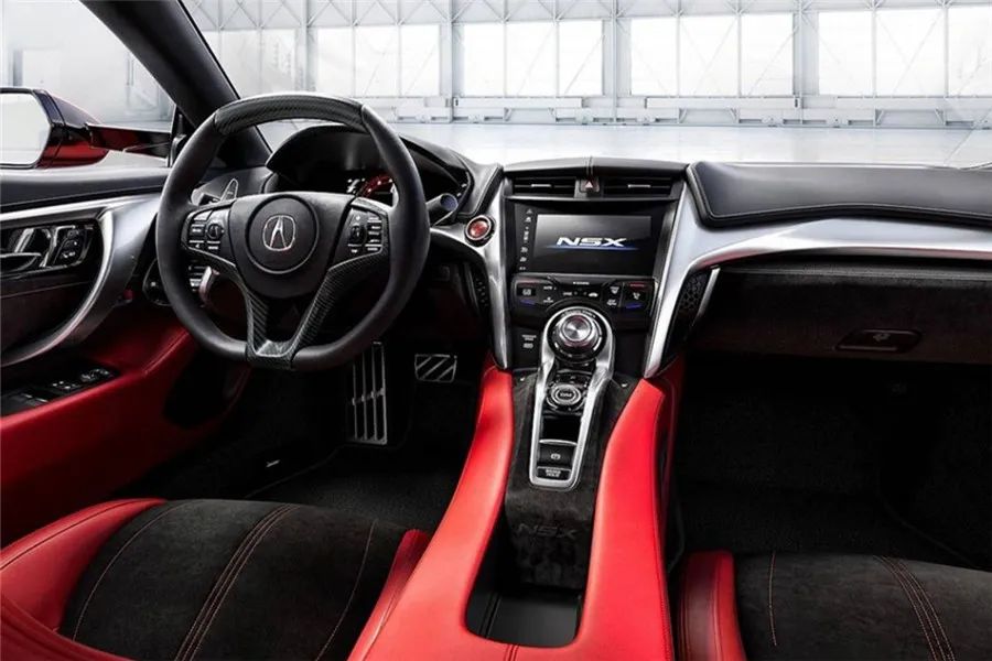 30万级豪华SUV的个性之选，讴歌NEW CDX和雷克萨斯UX谁更香？