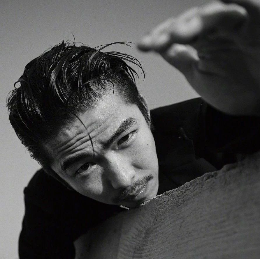 章宇,又来了!丨赏色|章宇_新浪新闻